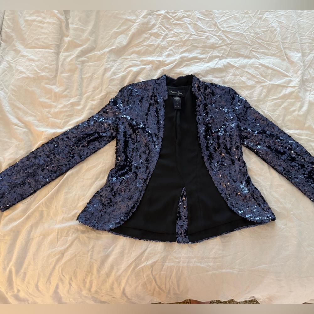 LONDONJEAN Sequin Blazer in Blue and Black